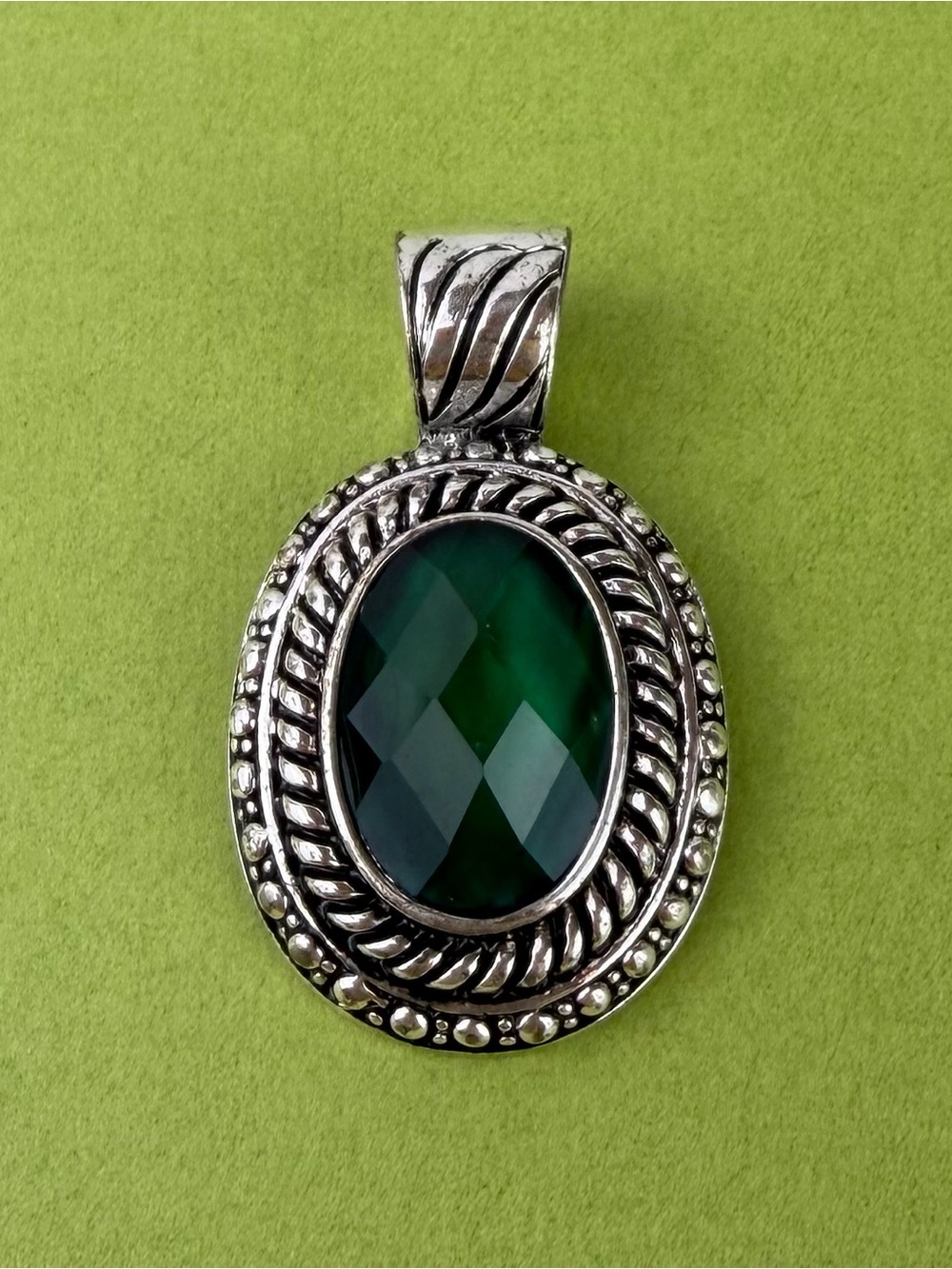 Vintage Silver Tone Emerald Green Faceted Glass Oval Enhancer Pendant